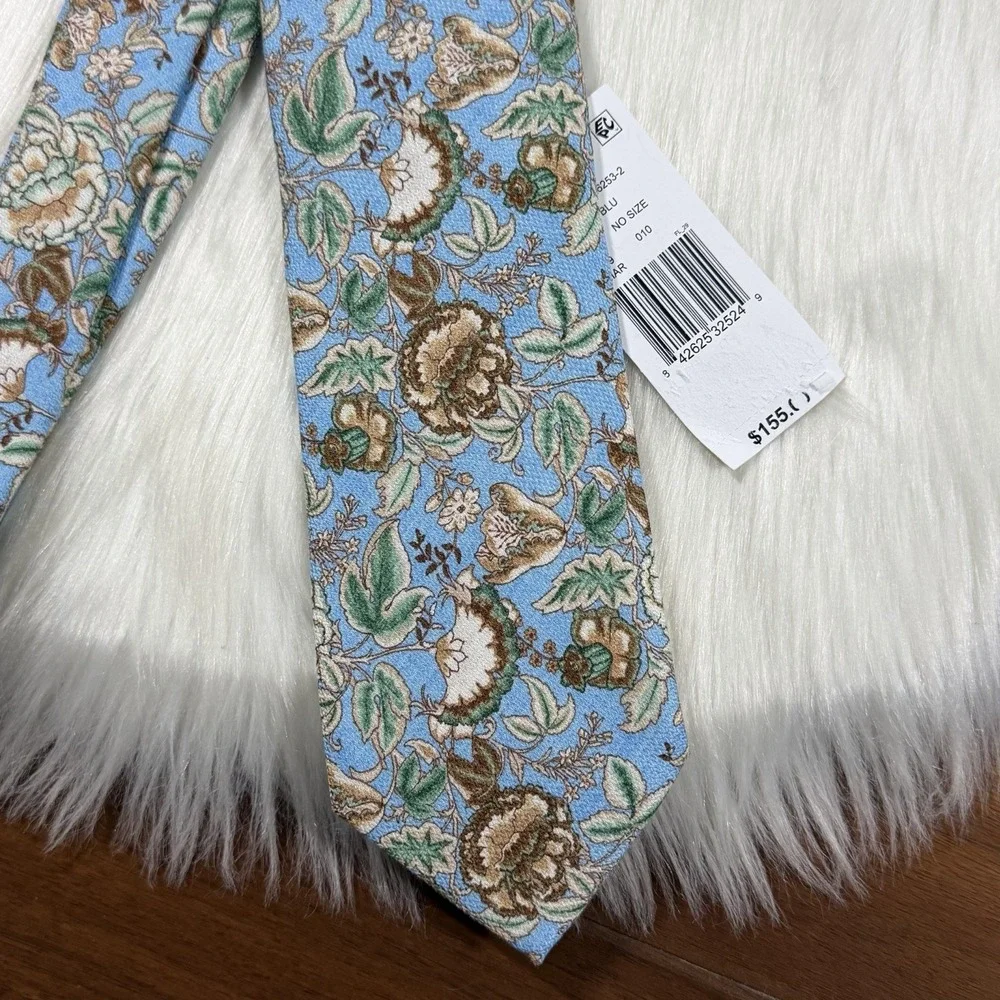 Edward Armah Men's Blue Floral Print 100% Silk Necktie Tie